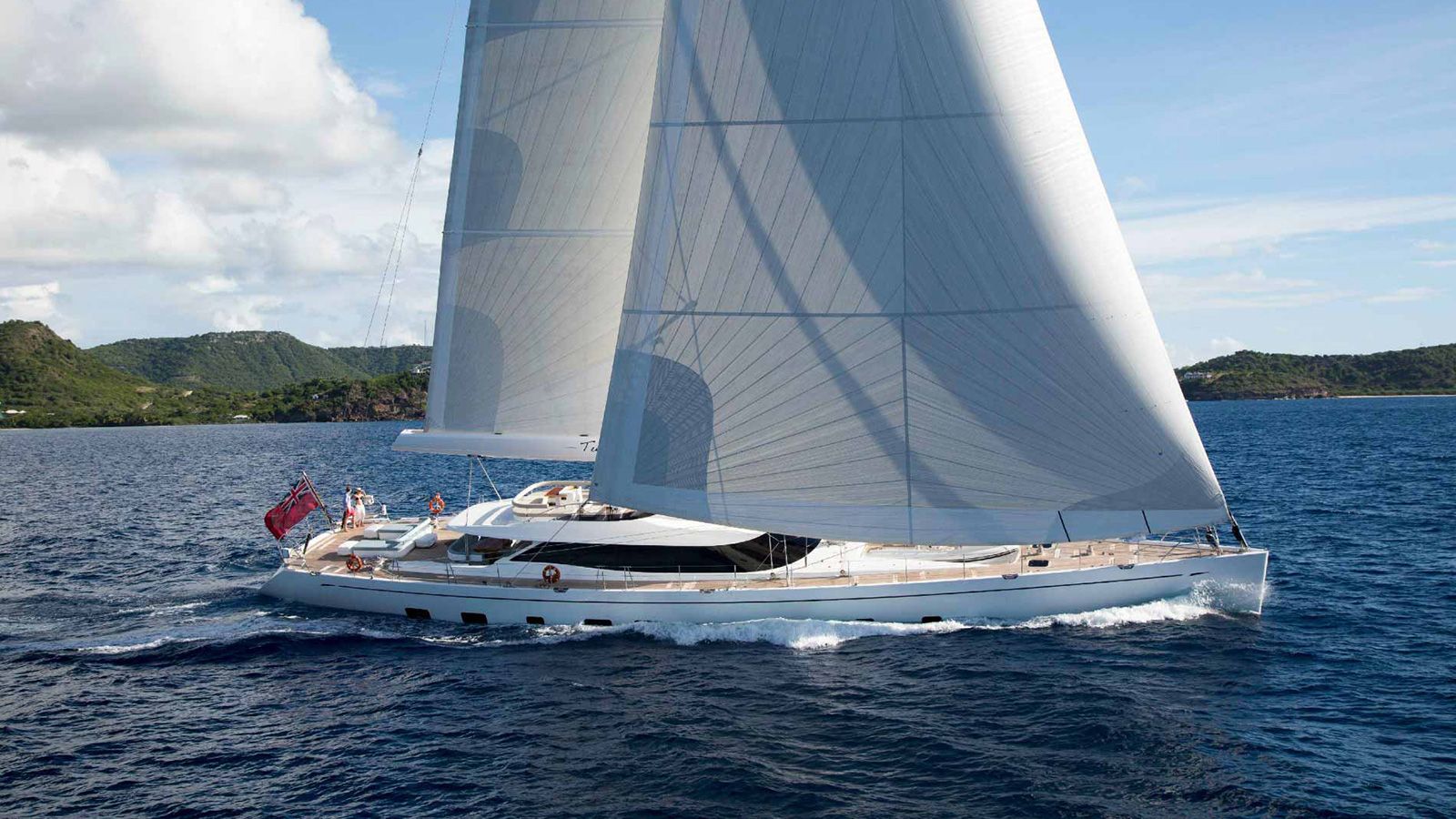 Oyster sailing superyacht Twilight sold